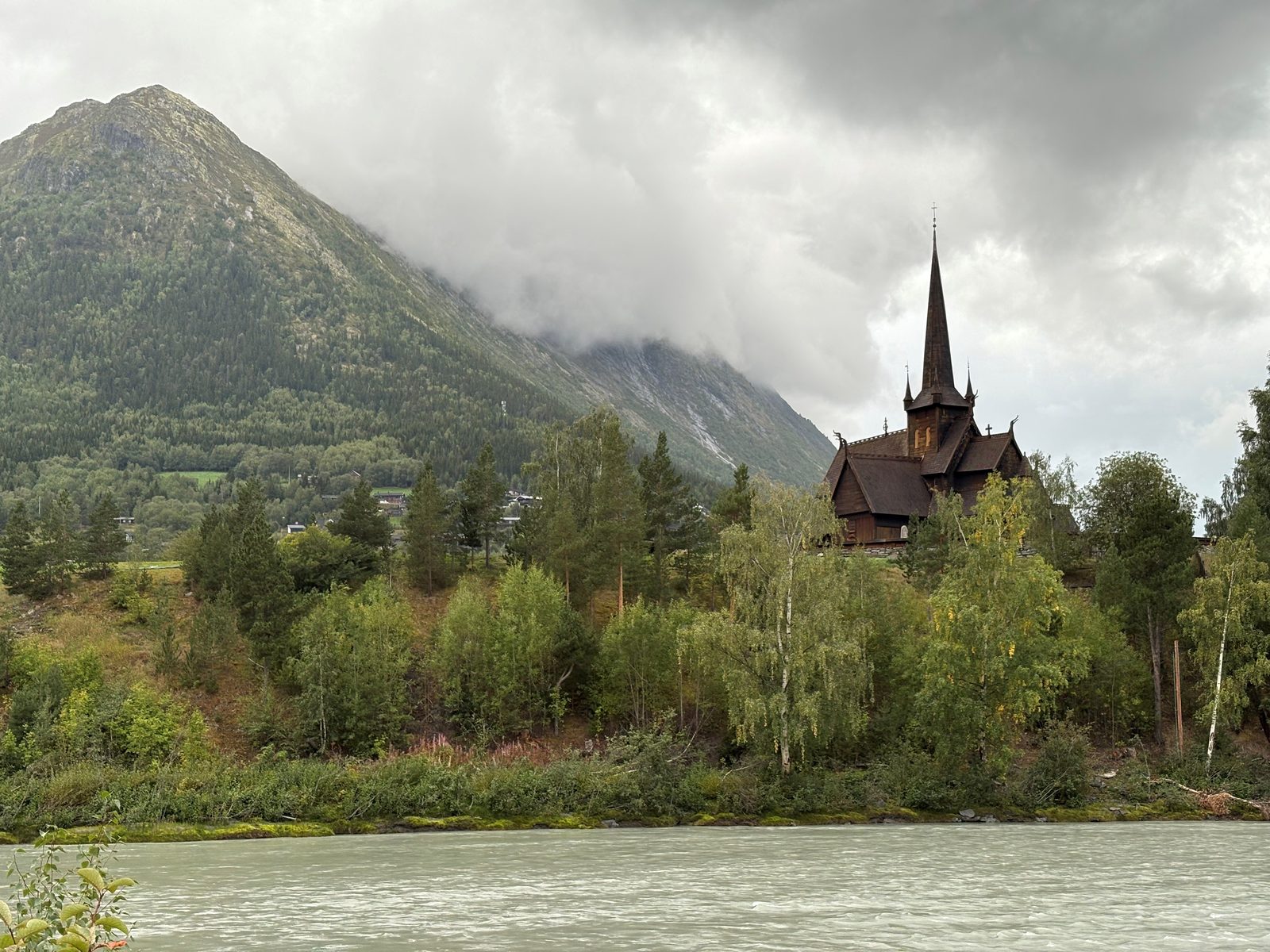 Stavkirken i Lom